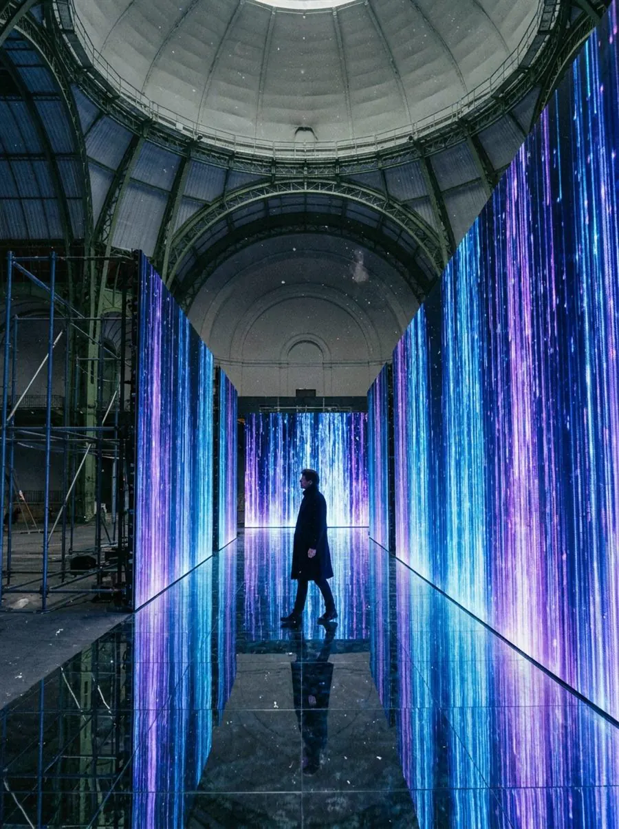 Immersive LED experiential pop-up environment